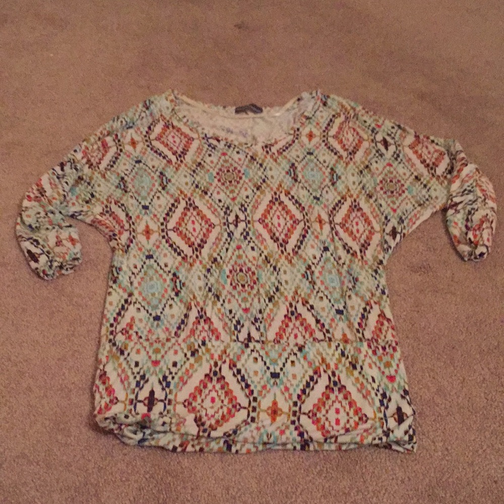 Beautiful 3/4 length womens top Size XS
